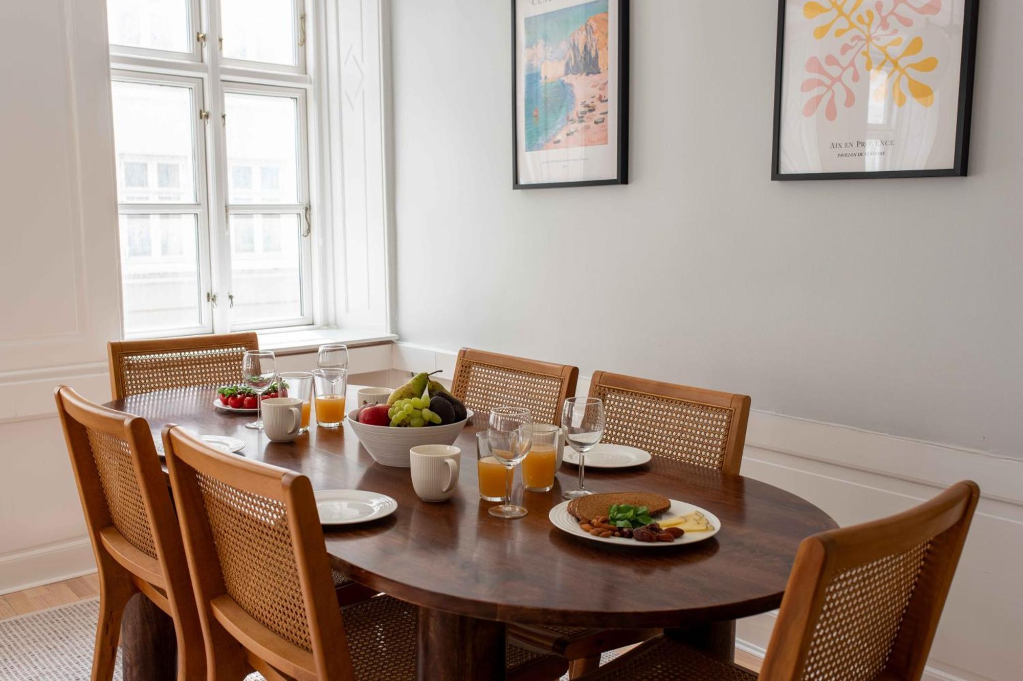 קופנהגן Spacious Tivoli Gardens Apartment W 3 Bedrooms מראה חיצוני תמונה