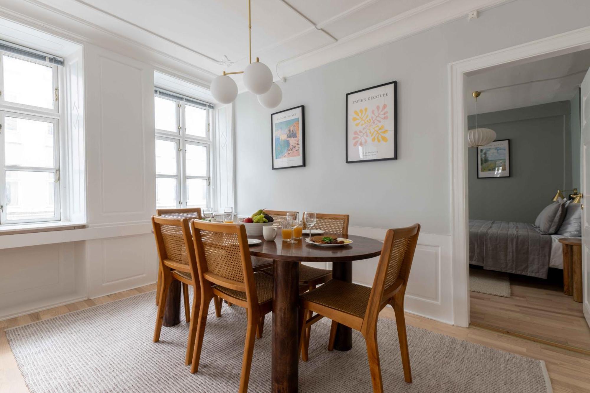 קופנהגן Spacious Tivoli Gardens Apartment W 3 Bedrooms מראה חיצוני תמונה